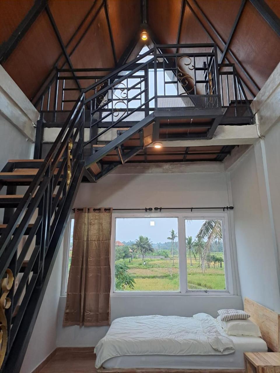 Double or Twin Room Mountain View