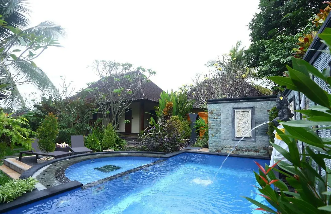 Loka Sari Guest House And Spa-1