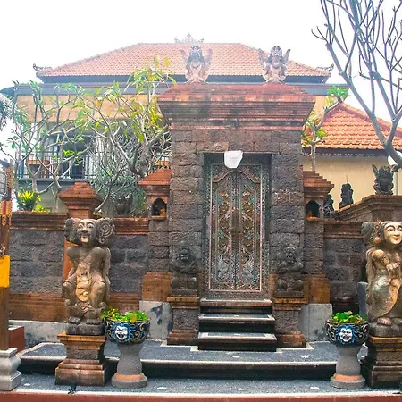 Kubu Loris Residence-3